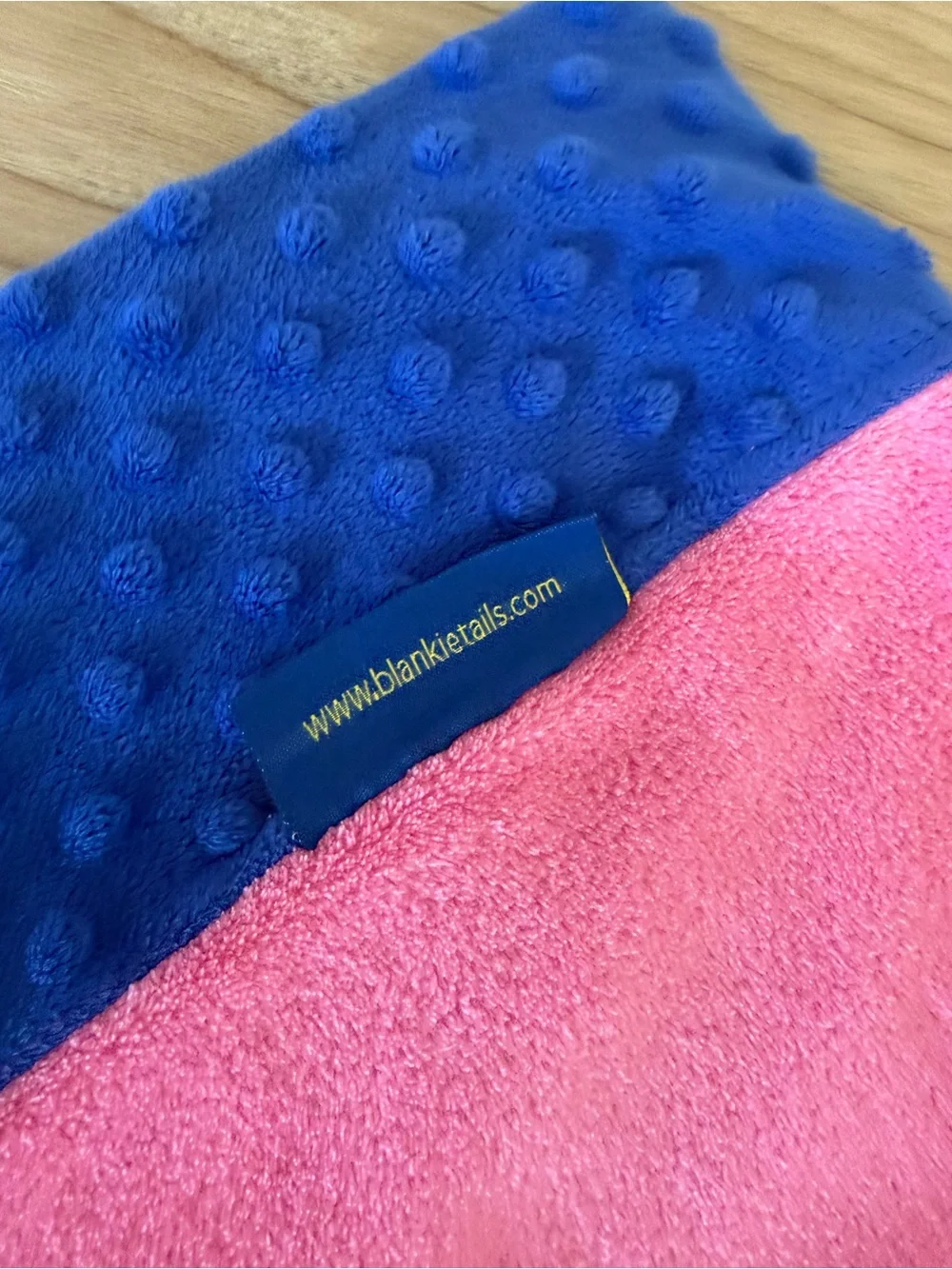 Blankie Tails Mermaid Tail Throw Blanket - Pink and blue